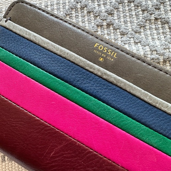 Colourful Fossil Wallet - Picture 2 of 4